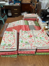 ncludes the Poinsettia Stars BOM Quilt Pattern and Poinsettia & Pear fabrics for the 59.5" x 74.5" quilt top and binding (Red border)