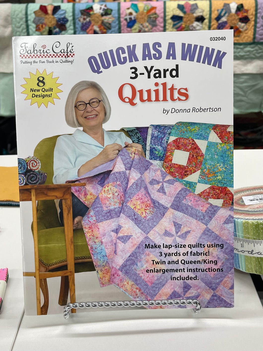 Fabric Cafe 3 Yard Quilts Quick As A Wink  032040 by Donna Robertson
