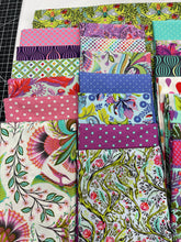 Blooming bouquet Quilt Kit  85 X 95 assort. Tula fabrics