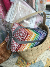Quilting Treasures - premium quilting fabric (fat quarter bdl. 40 FQ's) approx. 10 yards.