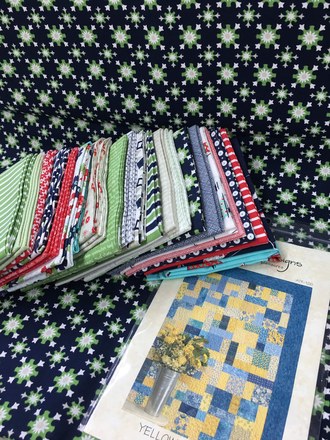 Daysail Yellow Brick Road size full 84 X 93.