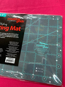 CGRMAT68  Creative grid Cutting Mat  6" X 8".