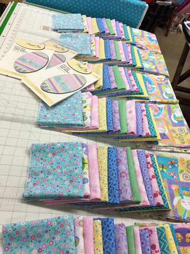 Over Easy Easter Egg / Table Runner Kit 23 X 29.  pattern & 3 1/2 yards of fabric.